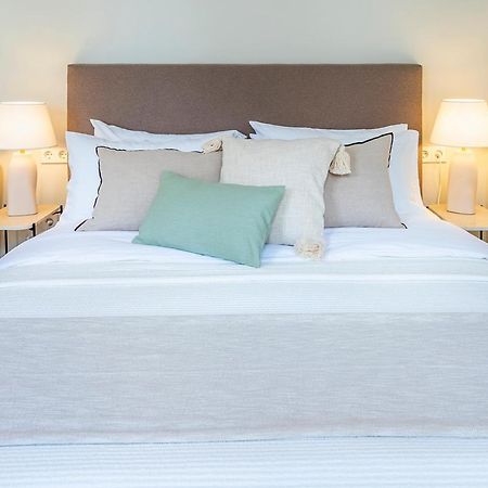 Cordoba Home Center Suites & Free Private Parking Екстер'єр фото