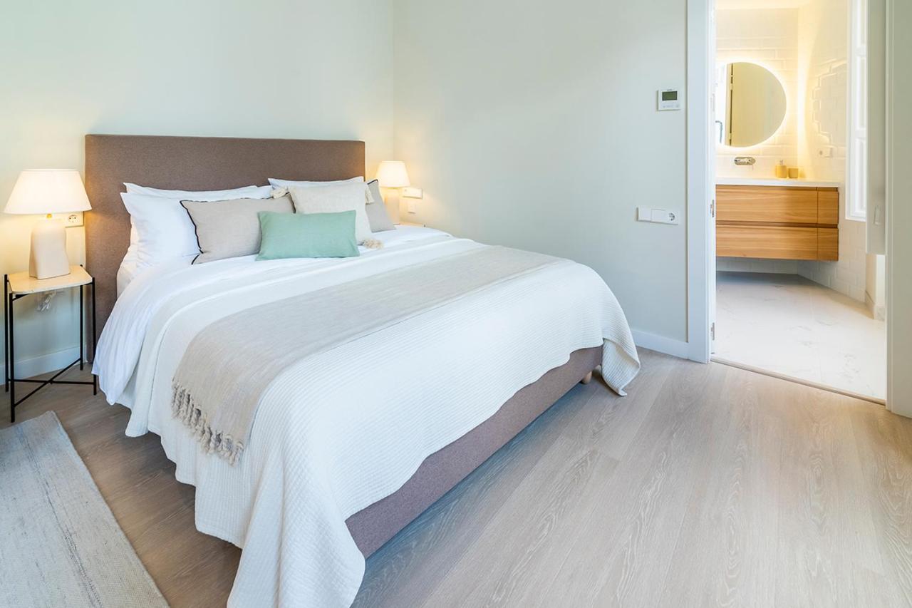 Cordoba Home Center Suites & Free Private Parking Екстер'єр фото